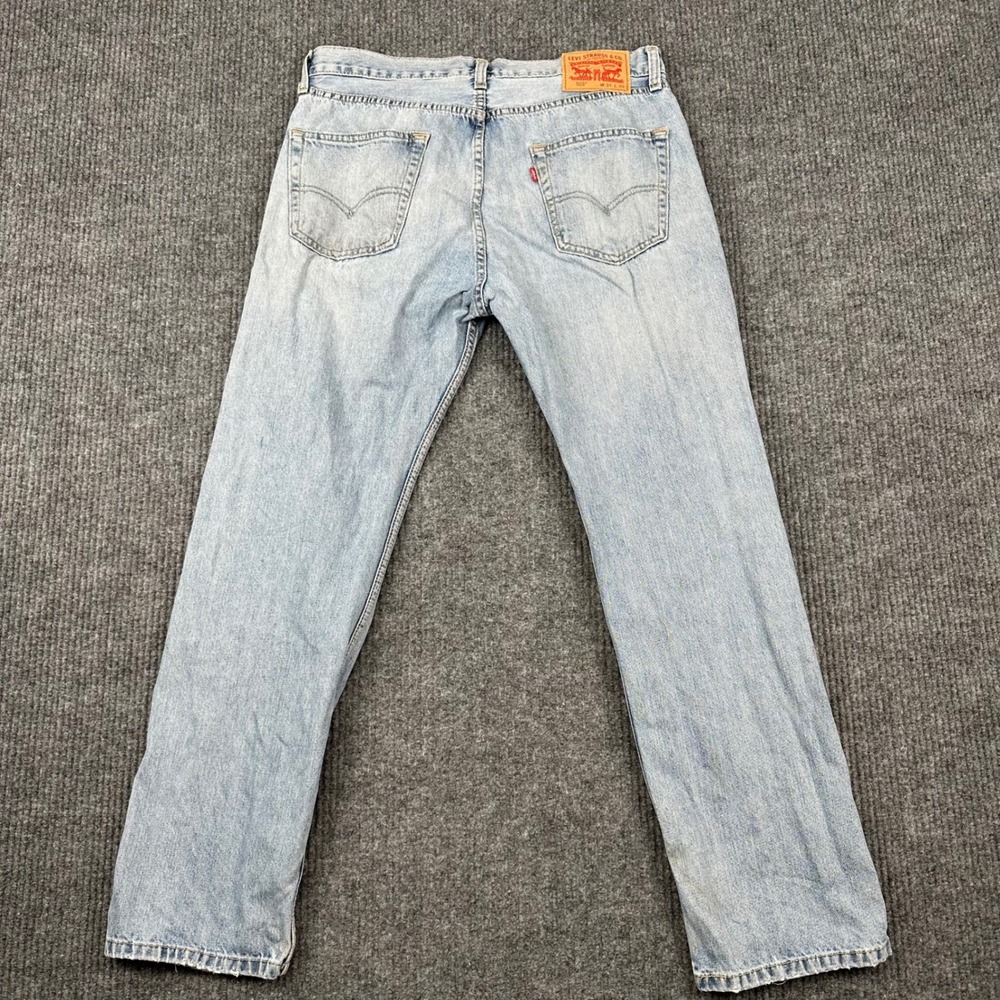Levi's 505 Mens Regular Fit Straight Leg Jeans Light Wash Blue 34x30 Distressed - Picture 2 of 8
